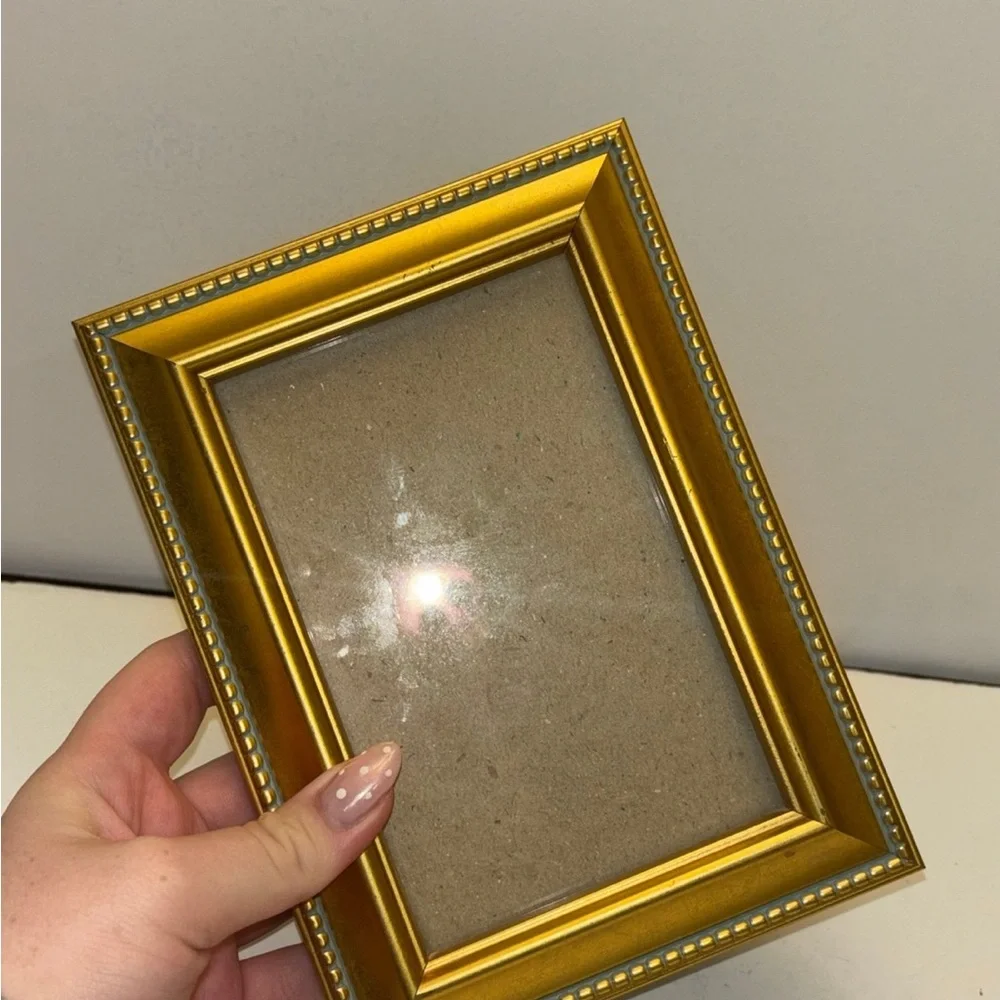 Gold color picture frame